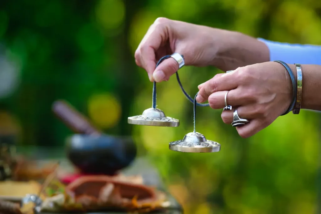 cymbales tibétaines tingshas